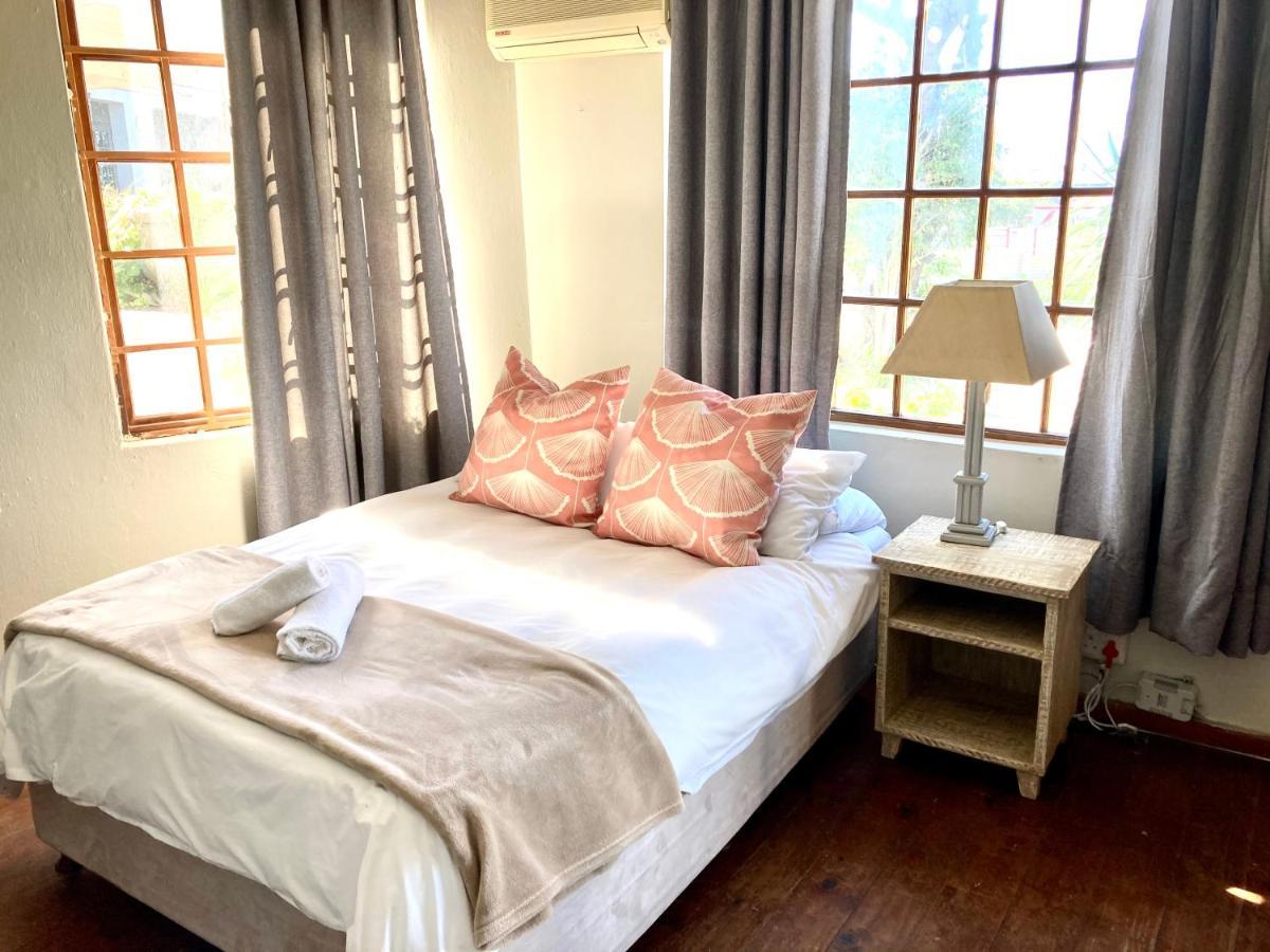 Mangolds Guest House Port Elizabeth Kültér fotó